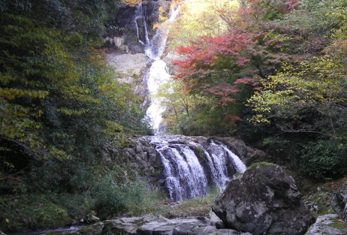 岩龍寺の滝